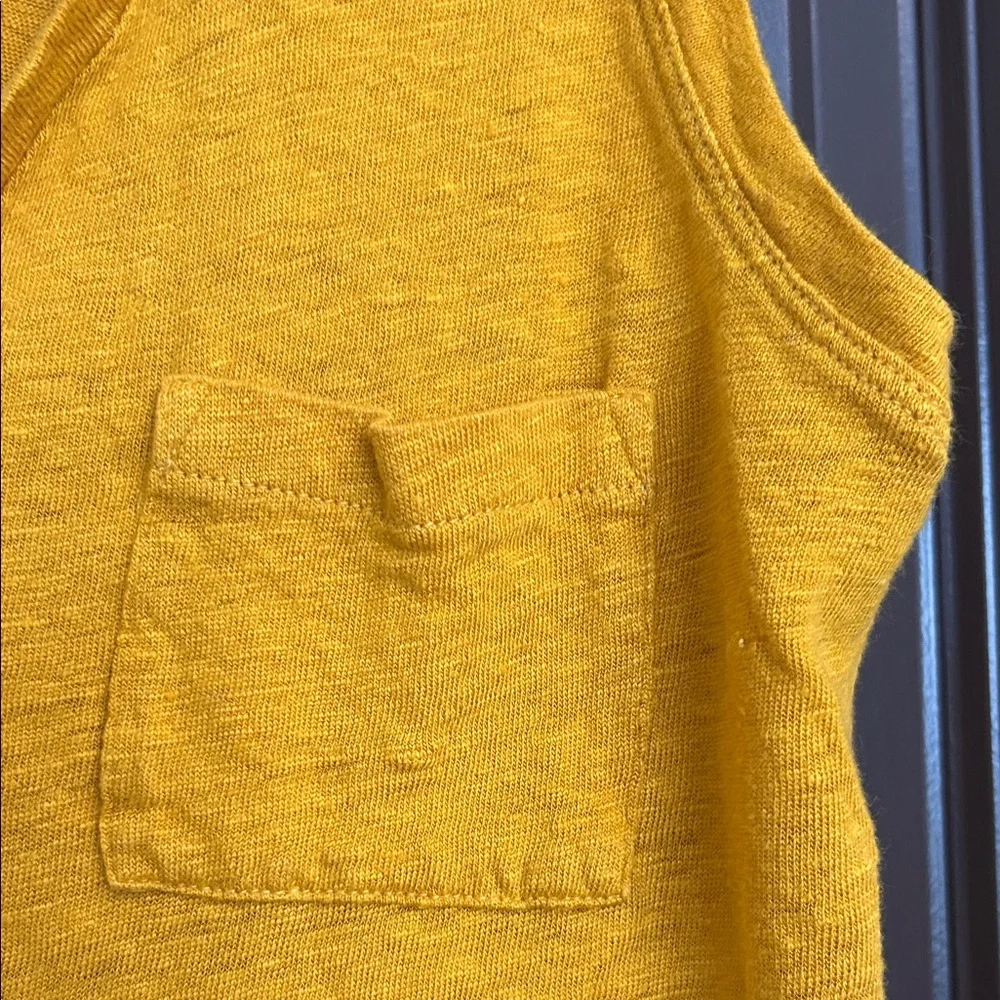 J. Crew 100% Linen Sleeveless V-Neck Pocket Tank in Mustard Yellow Small - Picture 3 of 6